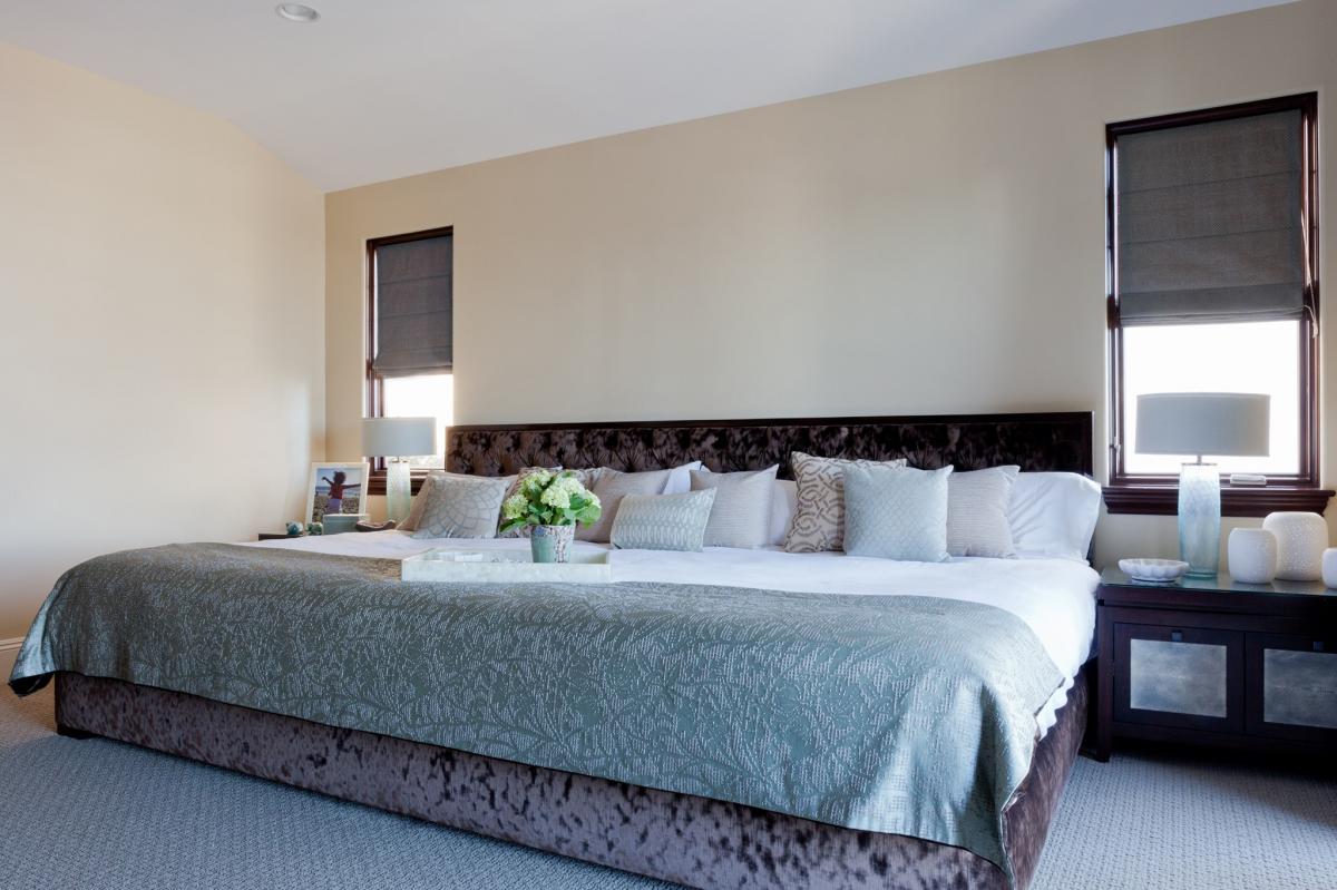 Ace Size Huge Beds - Giant Size Beds That Measure a Massive 12 Feet Wide