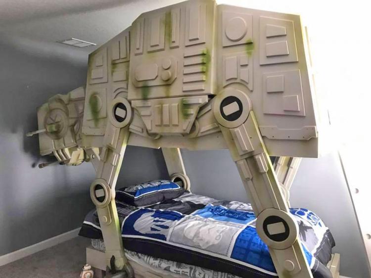 Giant Star Wars AT-AT Walker Bed - Huge AT-At Walker Bunk Bed