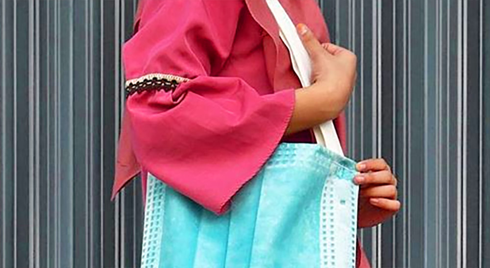 Giant Surgical Mask Tote Bag - Plans to make face mask bag