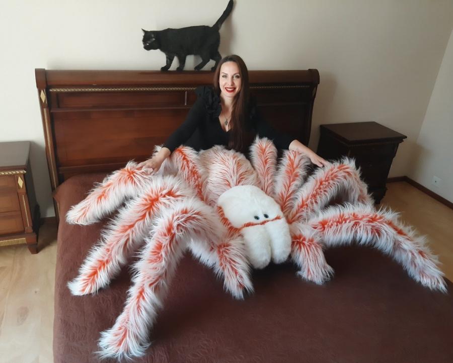 Giant Tarantula Spider Pillow