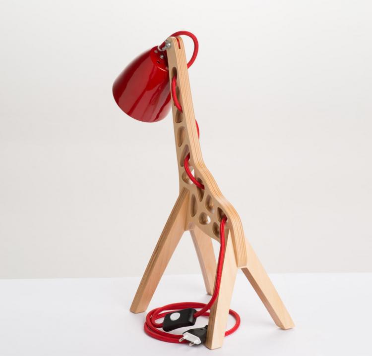 Giffy Wooden Giraffe Lamp