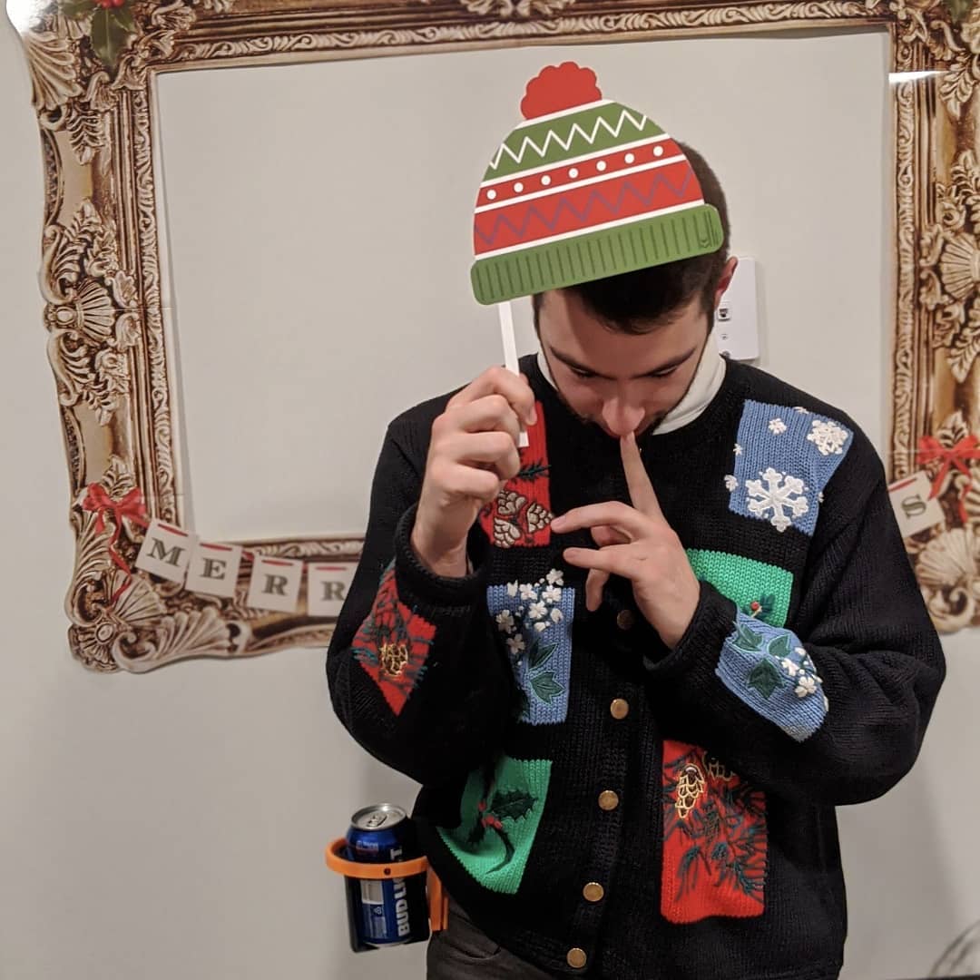 Beer Gimbal Drink Stabilizer - Stabilizes your beer while you wear it on your hip
