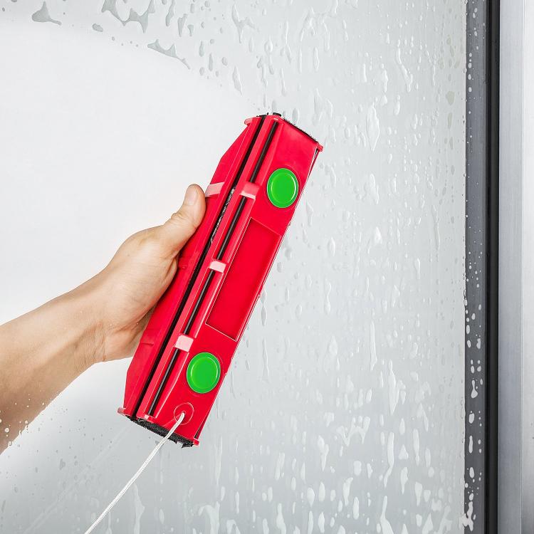 The Glider - Magnetic Window Cleaner - Cleans Both sides of window at the same time