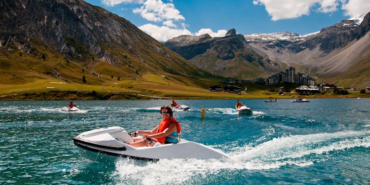 Gliss Speed - Water Go-Kart - Electric Water-based Go-Kart
