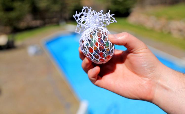 Glowing Colorful Stress Ball With LED Lights - Best Stress Ball - Led squish ball