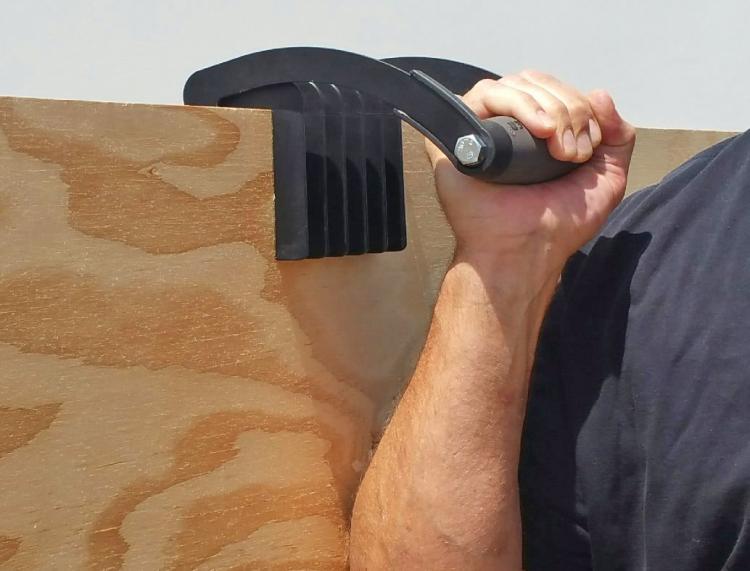 Gorilla Gripper - Clamp lets you easily haul around heavy slabs of wood or drywall by yourself - how to Carry heavy panels with 1 person