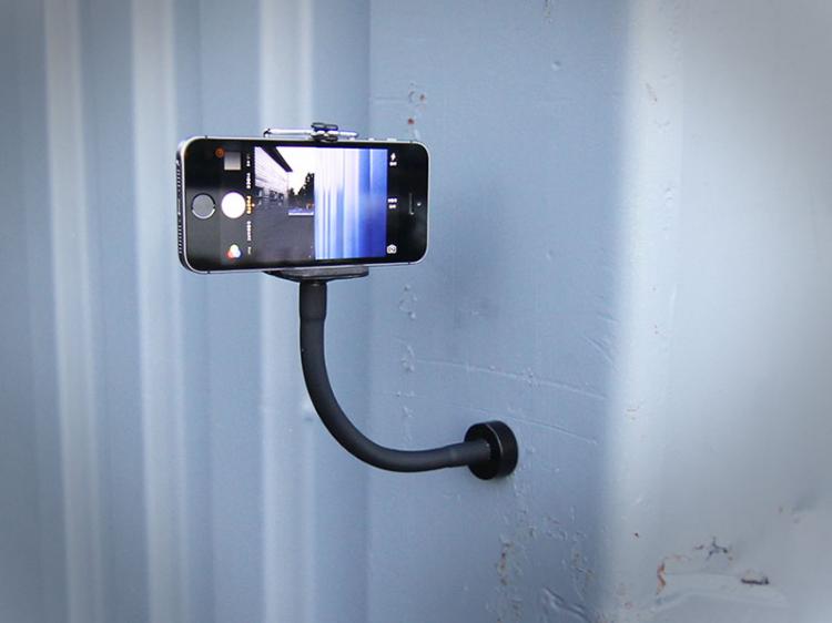 GripSnap Magnetic Monopod