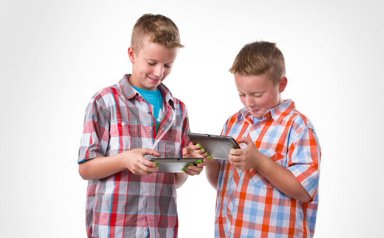 Griptipz Finger Grips For Your Tablet