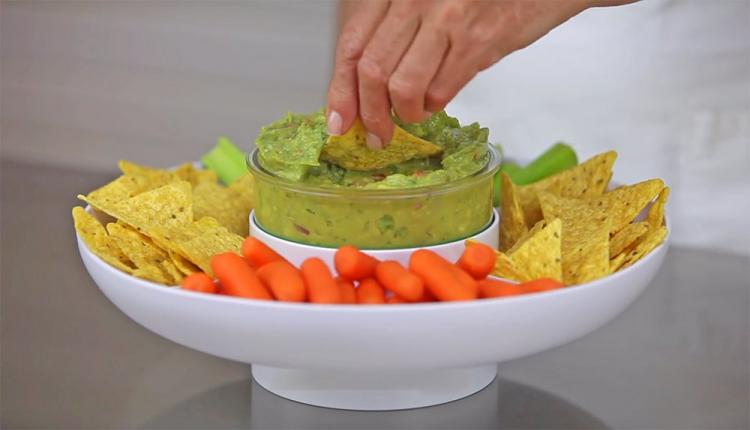 Guac-Lock Guacamole vacuum seal storage and serving container