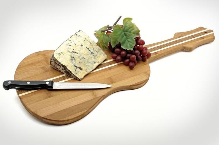 Guitar Cutting Board