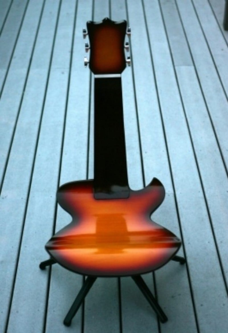 Stools Made from guitars - Guitar shaped stools and chairs