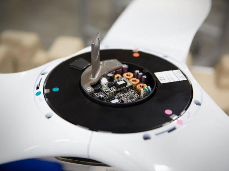 Haiku Smart Fan Turns on when you enter the room - voice activated smart ceiling fan