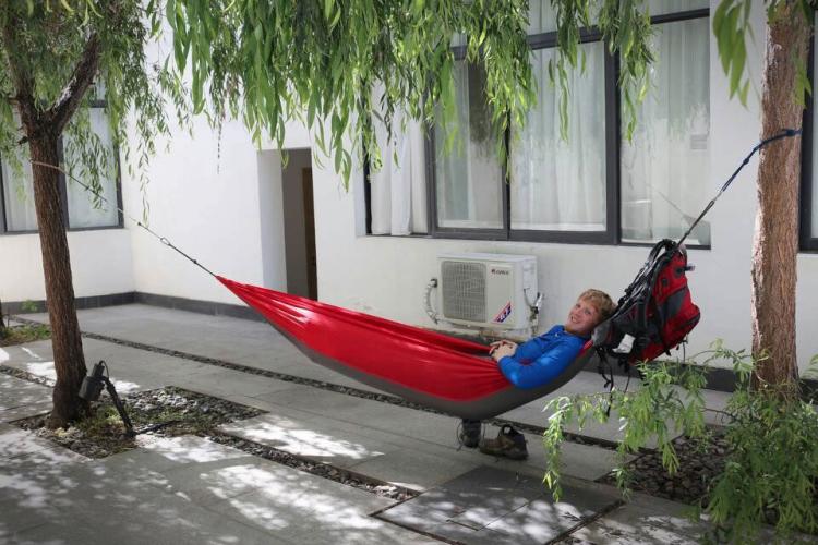 Hammock Backpack - Backpack with a built-in hammock