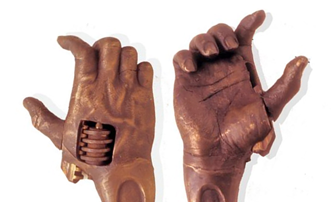 Handwrench - Hand shaped wrench