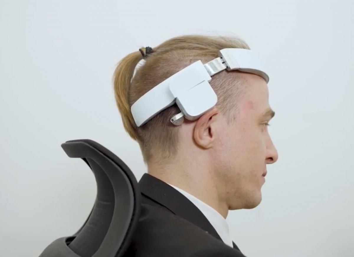 Lerou Automatic Head Massaging Robot - Head-Mounted Robot Massages Your Head and Neck