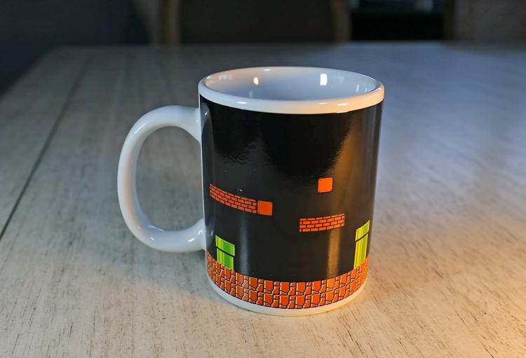 Heat Changing Mario Mug Turns From Night Level To Day Level - Changing Super Mario Coffee Mug