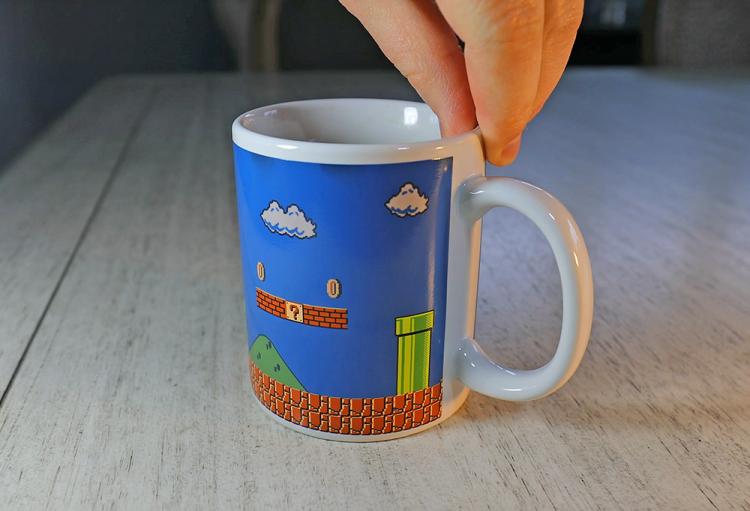 Heat Changing Mario Mug Turns From Night Level To Day Level - Changing Super Mario Coffee Mug