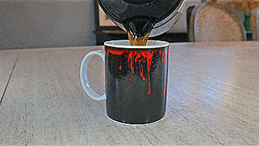 Walking Dead Heat Changing Coffee Mug - Zombie Coffee Mug Makes Zombies appear with hot liquid