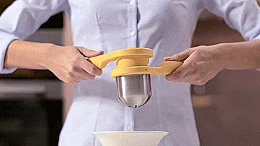 Joseph Joseph Helix Citrus Press - Uses unique twisting action to juice citrus
