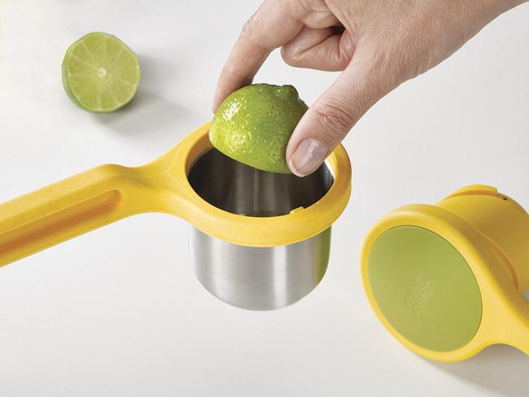 Joseph Joseph Helix Citrus Press - Uses unique twisting action to juice citrus