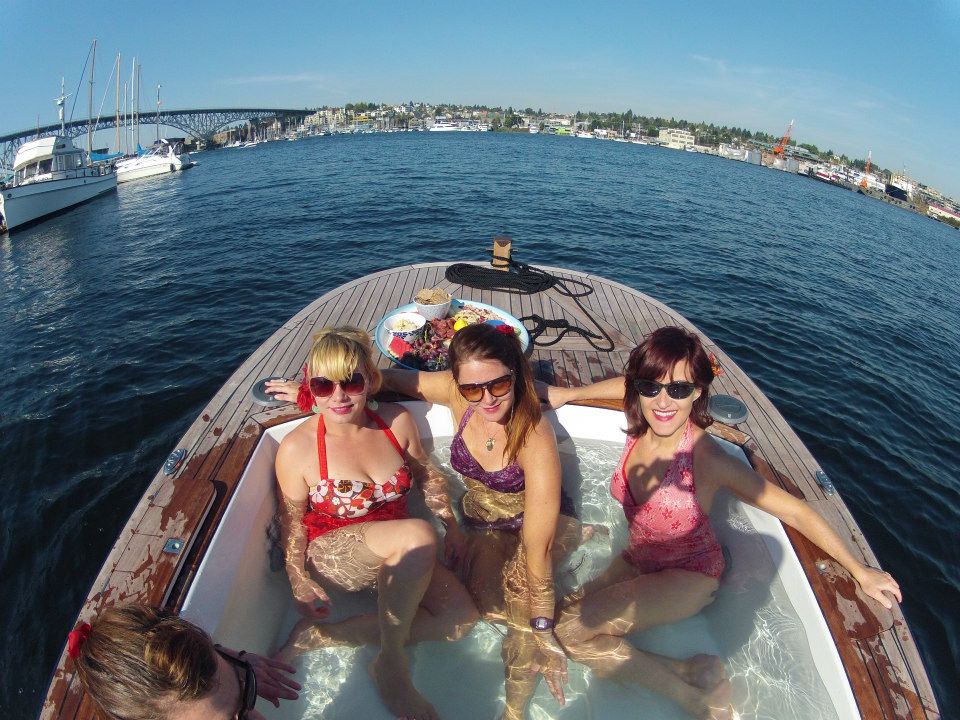 Hot Tub Boat