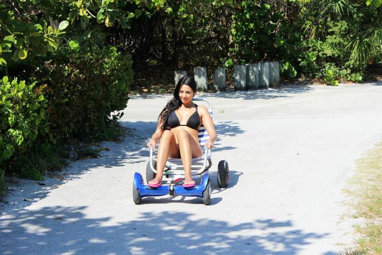 HoverSeat Turns Your Hoverboard Into A Chair - Hoverboard sitting scooter