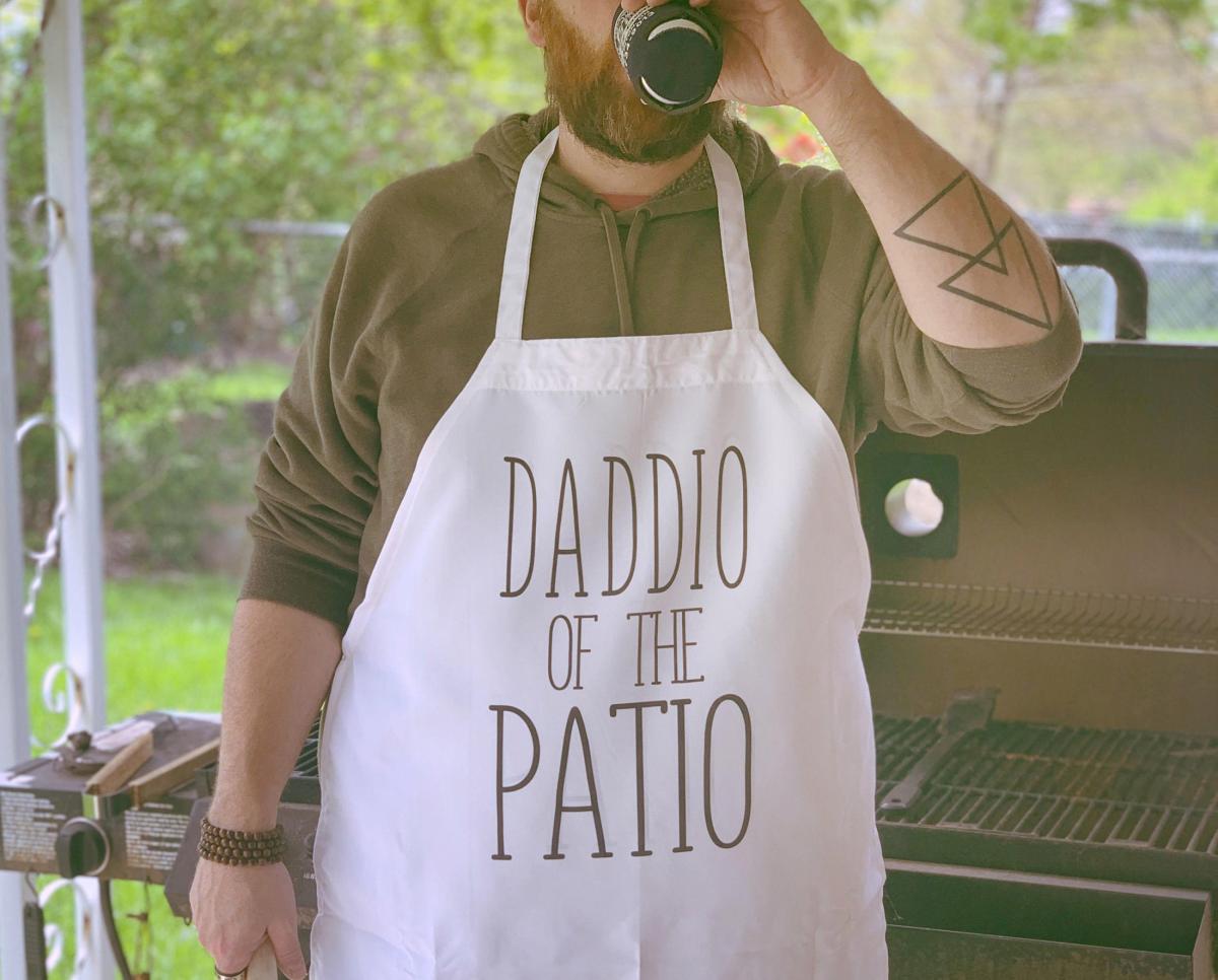 Daddio Of The Patio - Funny BBQ Apron - Hilarious Dad Apron