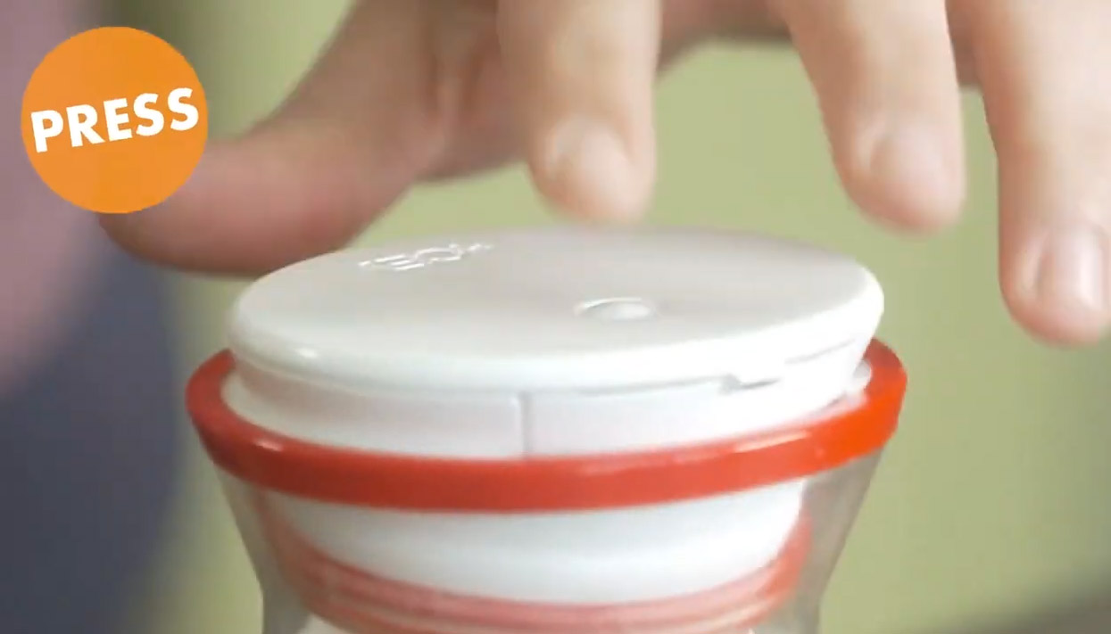 Automatic Stirring Frozen Drink Maker - ICEY Frozen Cocktail Slushy Maker