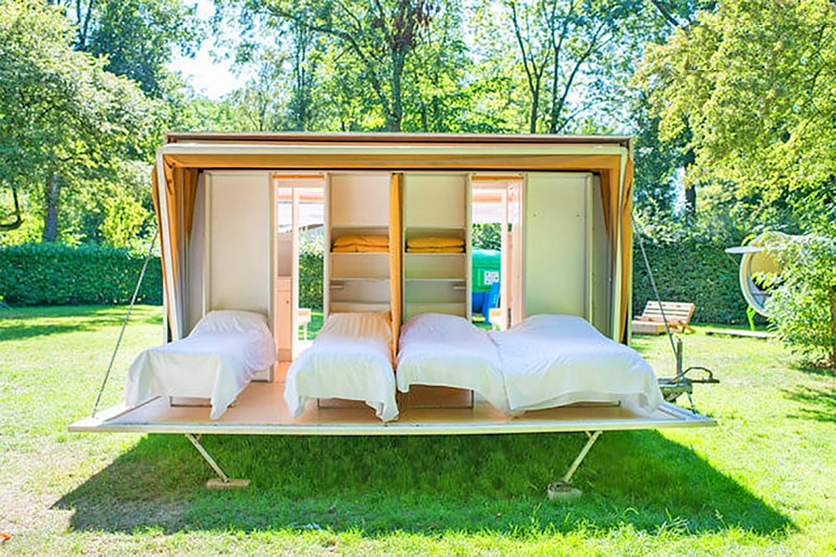 Folding Camping Trailer Expands To Triple Its Size With Fold-Out Awnings - De Markies Expanding Retro Trailer