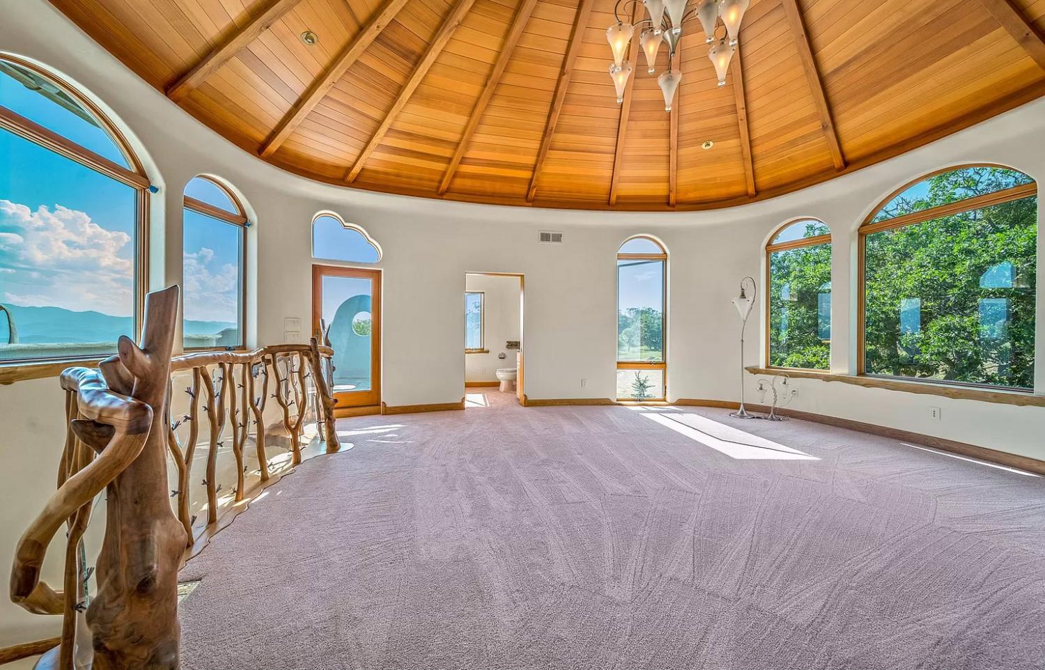 Unique Oregon Home With Custom Handcrafted Stairs, and wooden natural details Unique Oregon Home With Custom Handcrafted Stairs, and wooden natural details