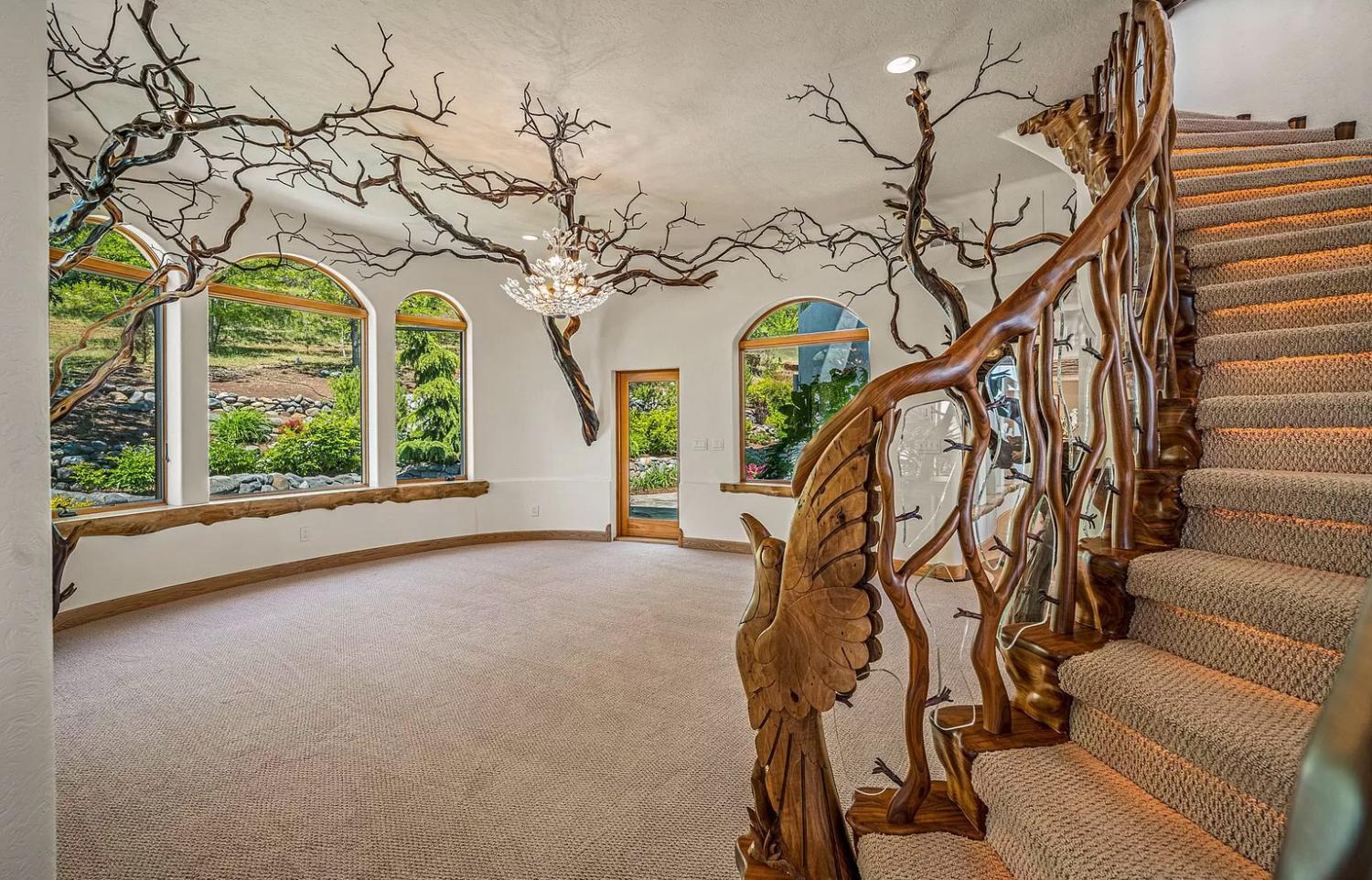 Unique Oregon Home With Custom Handcrafted Stairs, and wooden natural details Unique Oregon Home With Custom Handcrafted Stairs, and wooden natural details