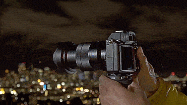 Incredible Travel Tripod Takes Up Half The Space Of Traditional Tripods - Peak Design Best Photography Travel Tripod