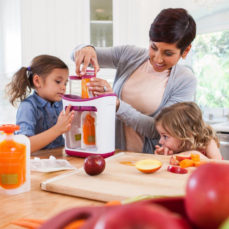 Infantino Squeeze Station - On-The-Go Baby Food Maker - Homemade travel baby food maker pouches