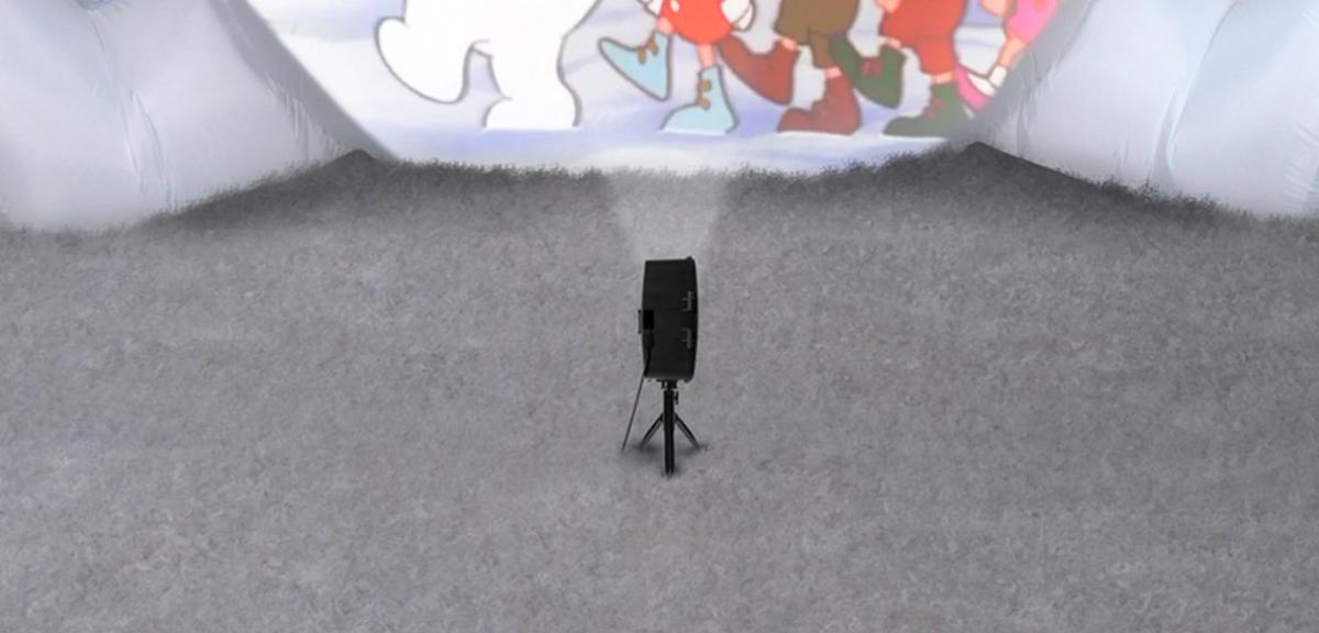 Giant Inflatable Frosty The Snowman Plays Movies On His Belly - Frosty movie projection screen