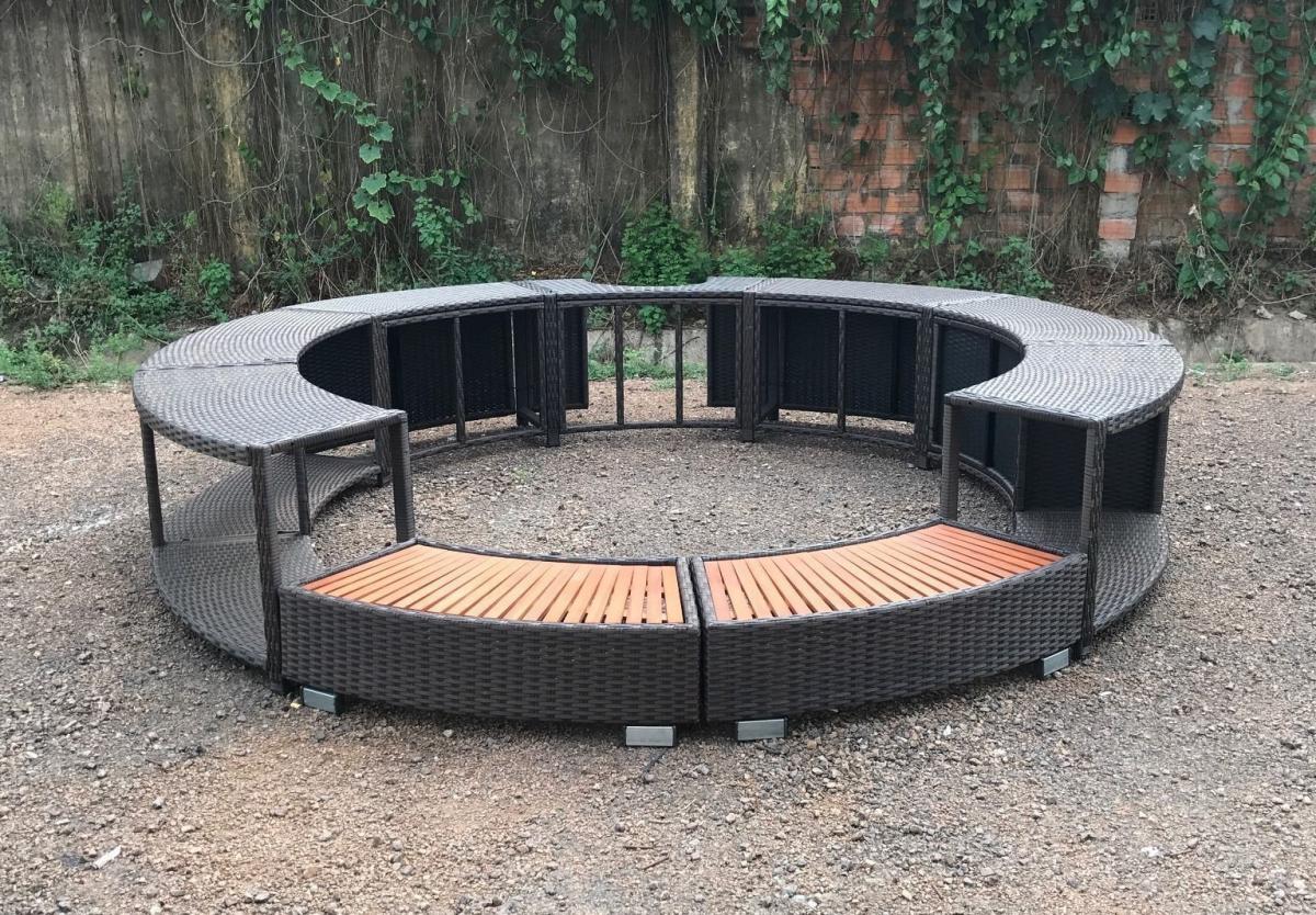 Inflatable Hot Tub Surround Structure - Spa Surround Poly Rattan Black - Modern Hot tub wrap with storage and easy entry
