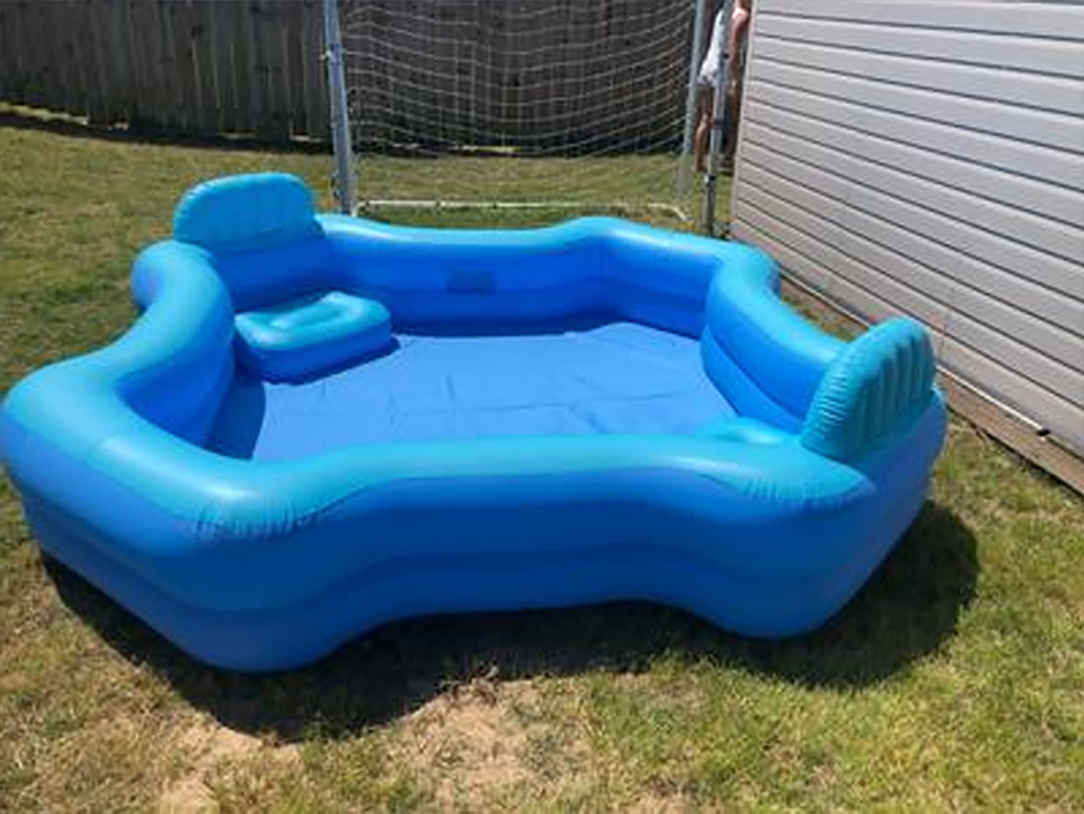 Inflatable Lounge Chair Pool - Blow-up pool with 4 built-in lounge chairs