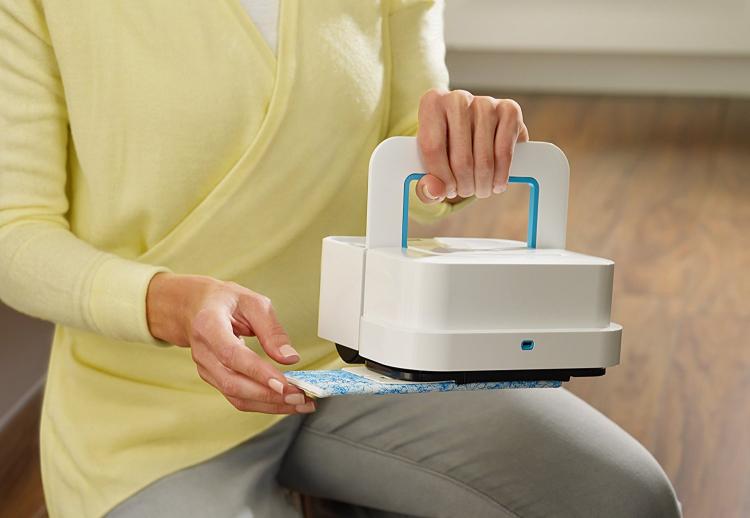 iRobot Braava Jet 240 Review - Roomba That Sweeps and Mops Your Hard Floor - Mopping Robot - Sweeping Robot