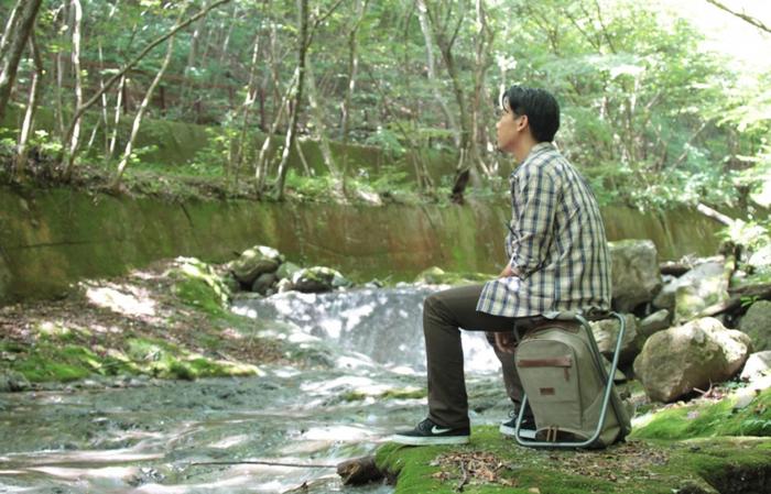ISPACK Adventure Backpack Chair - Backpack that turns into a chair