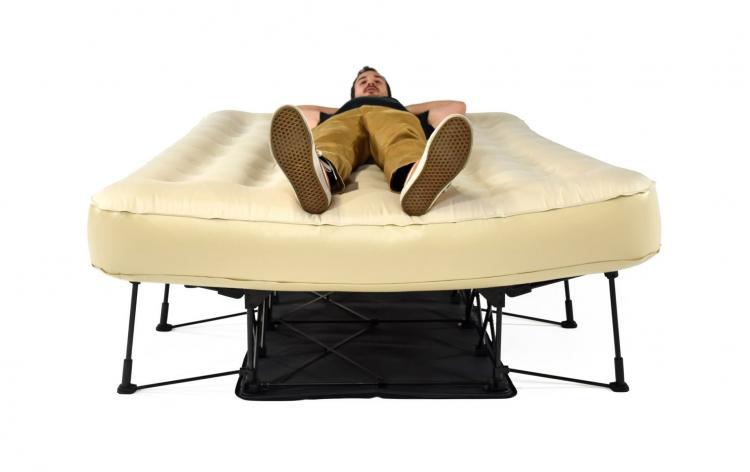 Ivation EZ-Bed - Inflatable air bed that sets up on its own
