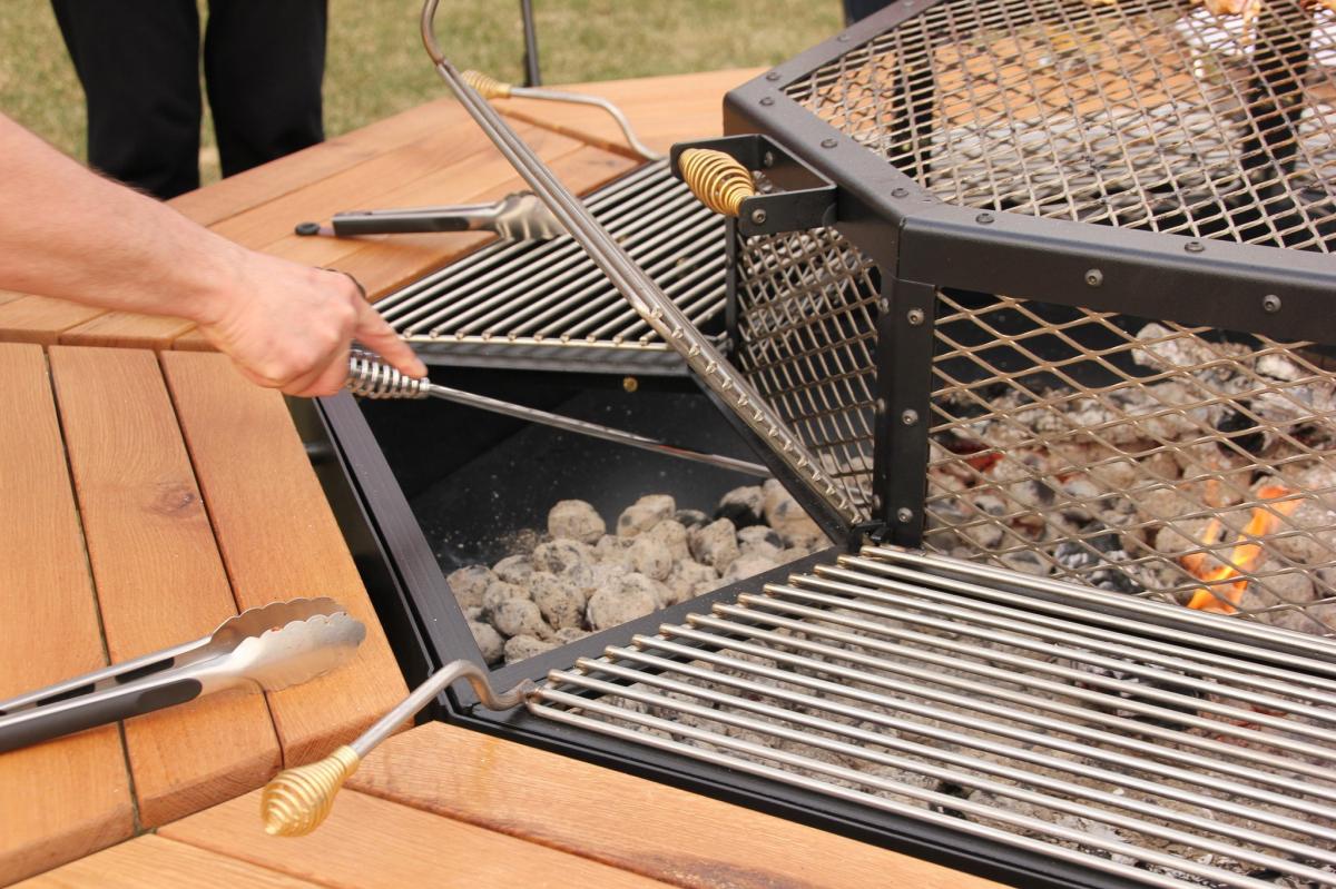 Jag Grill Table - Octagon 8 Sided Community BBQ Grilling Table