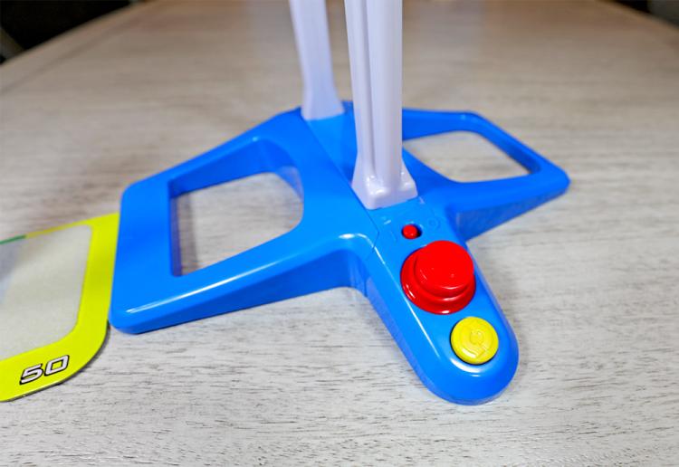 Spinning Gymnastics Toy - Spin gymnast around bar and land on velcro mat
