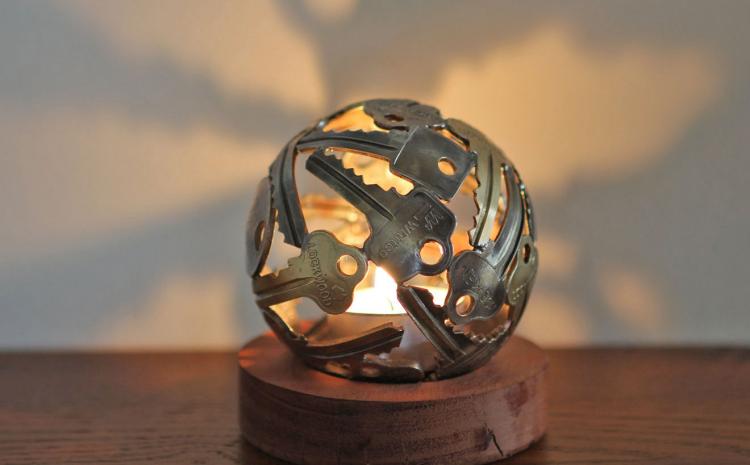 Key Art - Tea Light Made From Recycled Keys