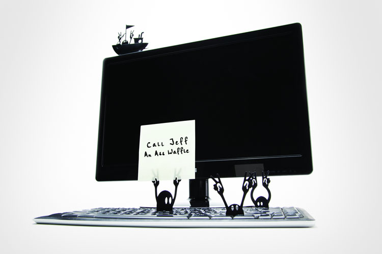 Keyboard Pirate Memo Holders