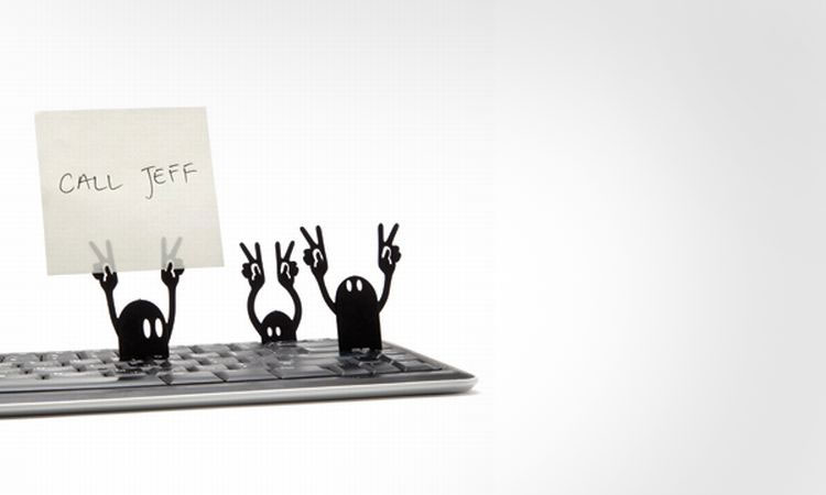 Keyboard Pirate Memo Holders