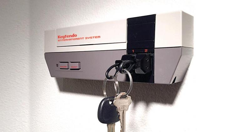 Keytendo Nintendo Console Key Holder - Retro NES Key Holder Key-Chain