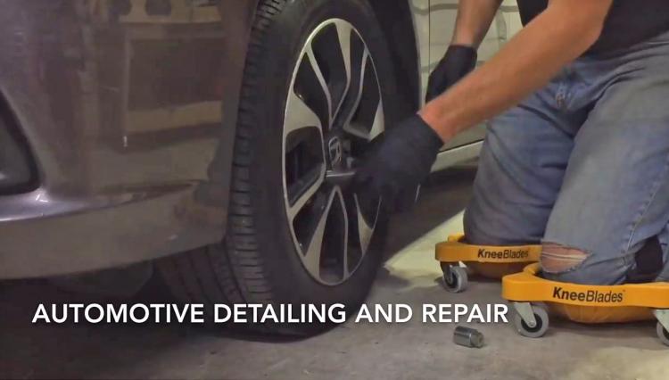 Knee Blades - Knee Pads With Wheels