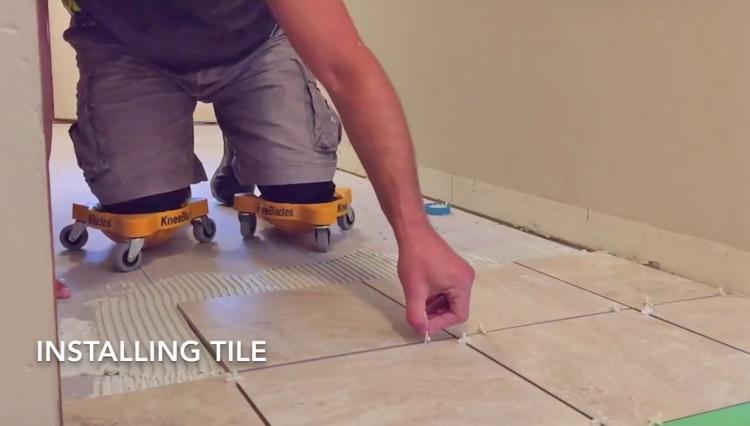 Knee Blades - Knee Pads With Wheels