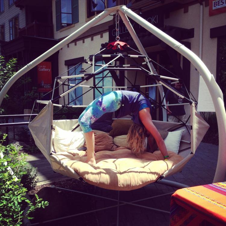 Kodama Zomes - Giant Hanging Hammock Lounger That Hangs From Tree