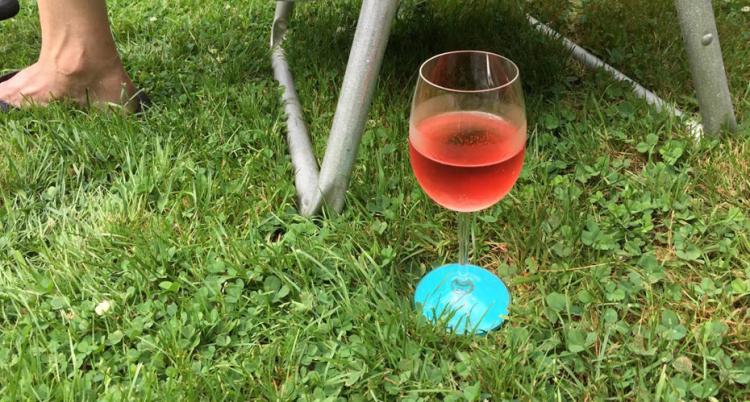 Lawn Dots - Coasters For Your Yard