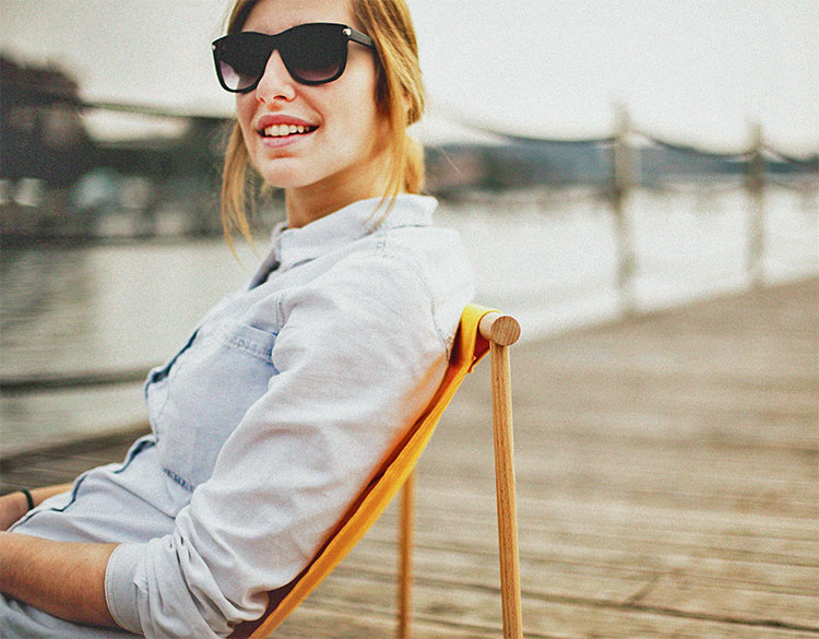 Leano Minimal Lightweight Chair